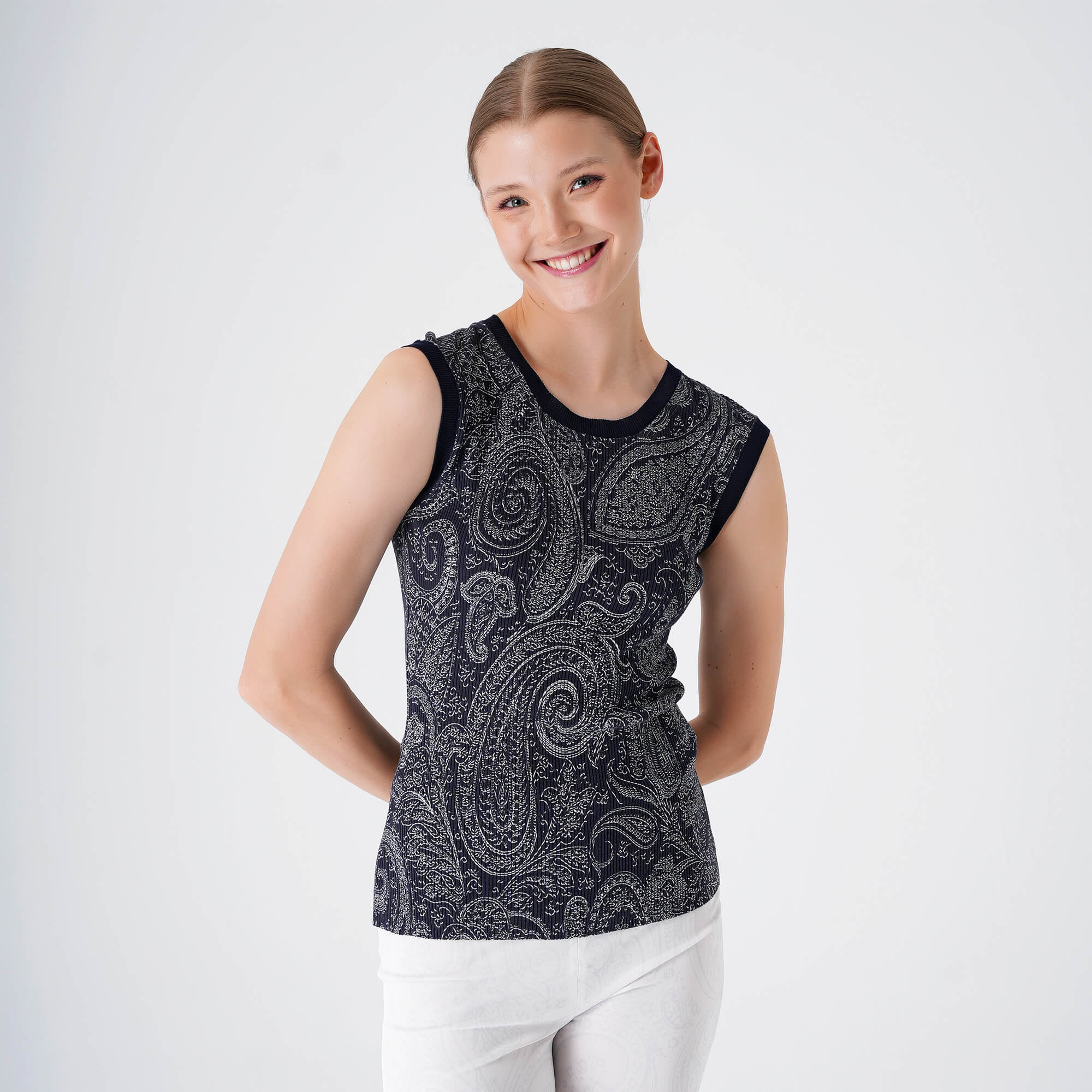 Etro - Navy Blue & White Etnic Print Silk Knitted Sleeveless Tshirt